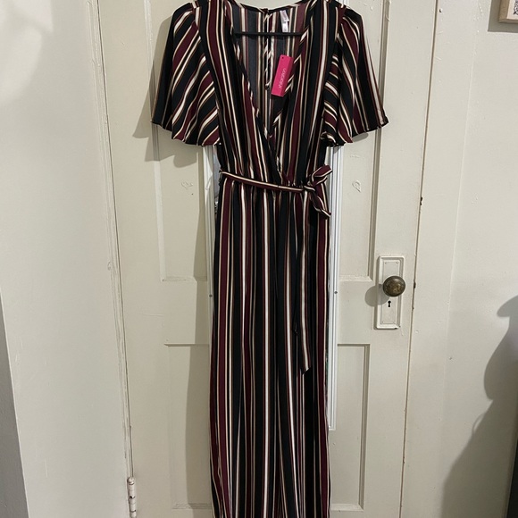 Jumpsuit - Picture 1 of 5